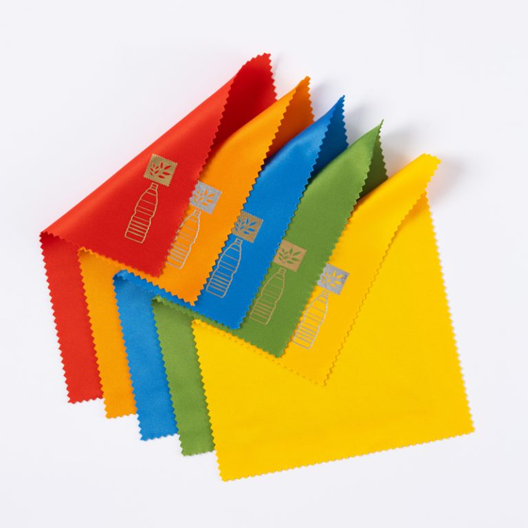 Rpet microfiber lens cloth